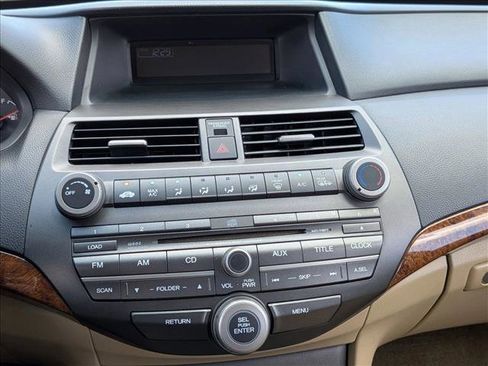 Used 2011 Honda Accord EX image 13