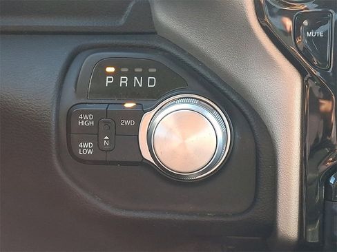 Used 2024 RAM 2500 Laramie image 14