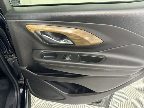 Used 2018 GMC Terrain SLE image 27