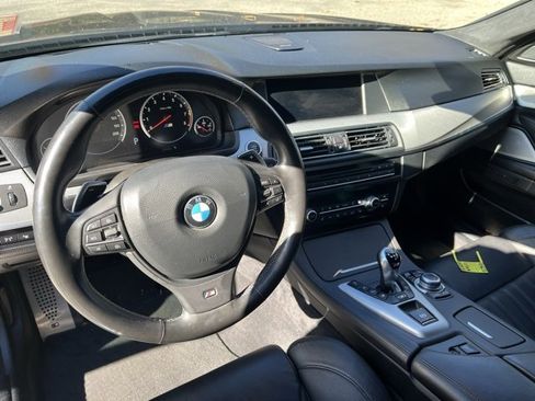 Used 2013 BMW M5 image 6