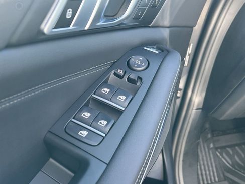 New 2026 BMW X5 xDrive40i AWD/4WD image 12