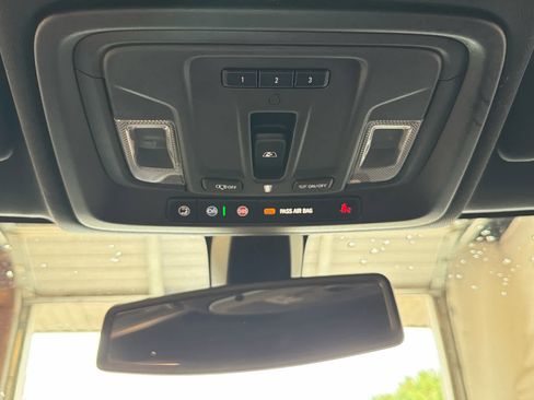 Used 2022 GMC Sierra 1500 AT4 w/ AT4 Preferred Package AWD/4WD image 50