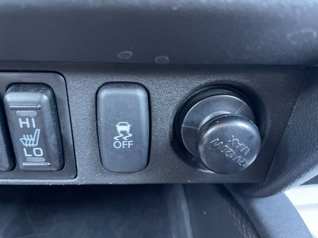 Used 2025 Mitsubishi Outlander Sport SE AWD/4WD image 24