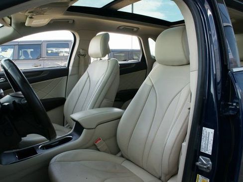 Used 2018 Lincoln MKC Reserve w/ Lincoln MKC Climate Package image 15