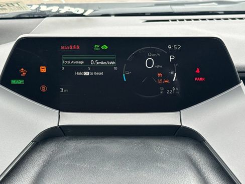 New 2026 Toyota Prius Plug-In Hybrid FWD image 16