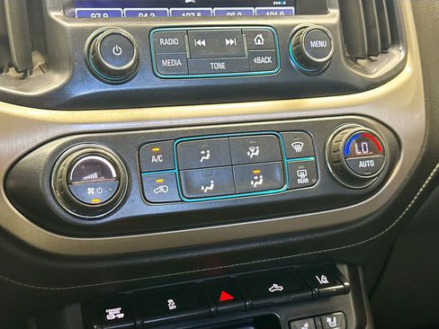 Used 2017 GMC Canyon Denali image 16