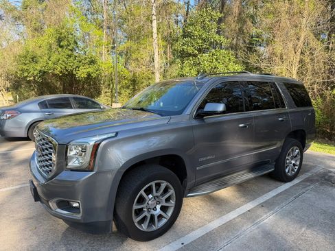 Used 2018 GMC Yukon Denali w/ Open Road Package AWD/4WD image 3