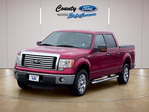 Used 2010 Ford F150 XLT image 2