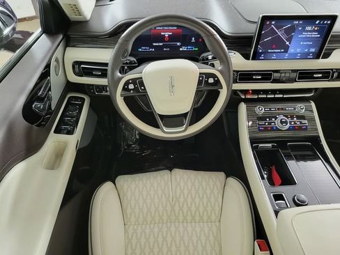 Used 2022 Lincoln Aviator Black Label Grand Touring AWD/4WD image 26