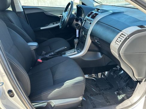 Used 2013 Toyota Corolla S w/ Premium Complete Pkg image 7