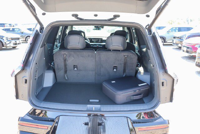 Used 2026 Kia EV9 Land w/ Nightfall Edition Package AWD/4WD image 20