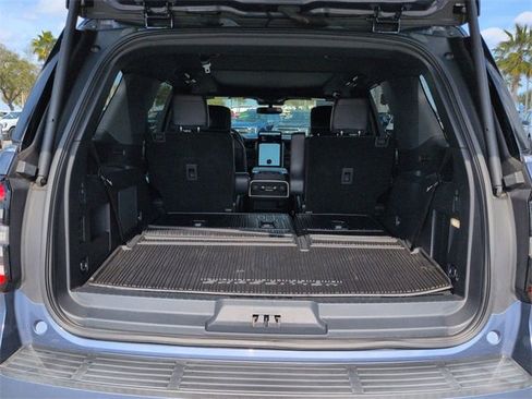 Certified 2022 Ford Expedition Limited image 13