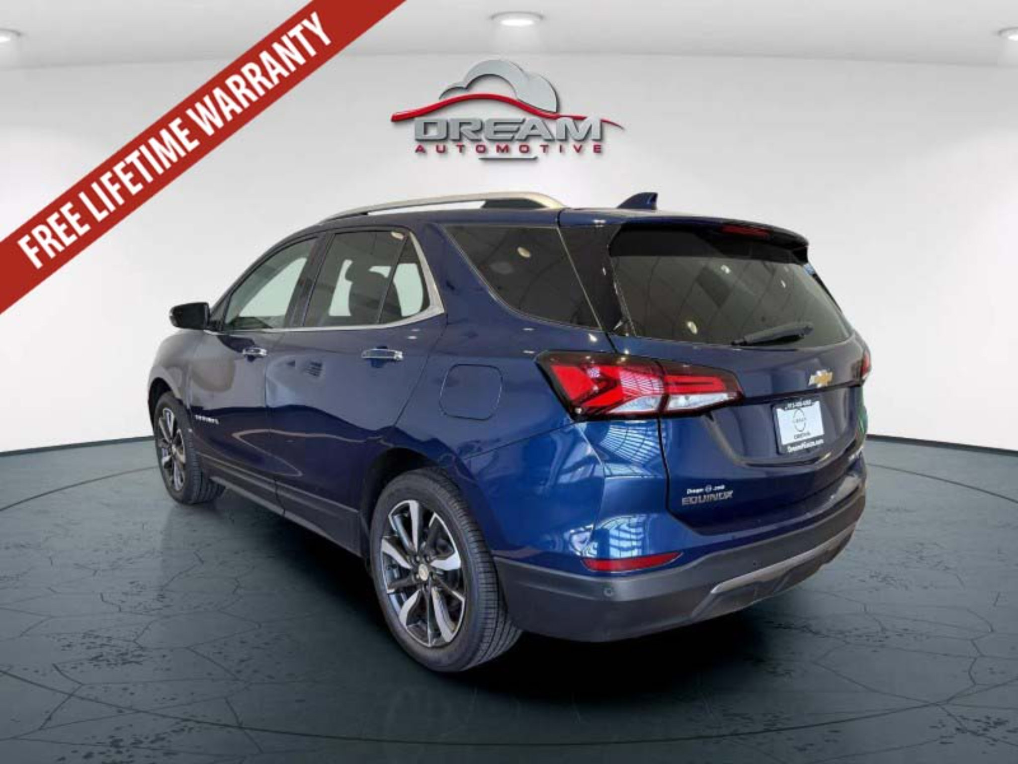 Used 2022 Chevrolet Equinox Premier AWD/4WD image 6