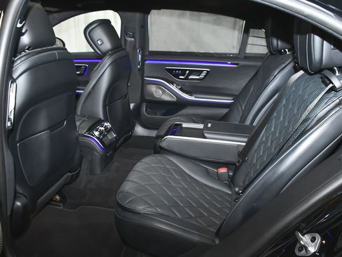 Used 2023 Mercedes-Benz S 580 4MATIC Sedan image 55
