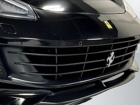 Used 2018 Ferrari GTC4Lusso AWD/4WD image 31