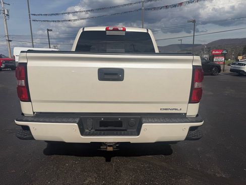 Used 2015 GMC Sierra 1500 Denali w/ Driver Alert Package image 6