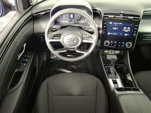 Used 2022 Hyundai Tucson SEL image 16