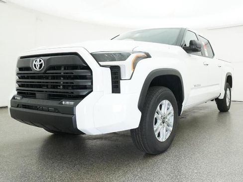 New 2026 Toyota Tundra SR5 AWD/4WD image 32