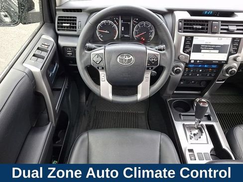 Used 2022 Toyota 4Runner Limited AWD/4WD image 4