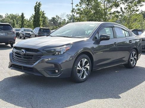 Used 2025 Subaru Legacy Premium AWD/4WD image 12