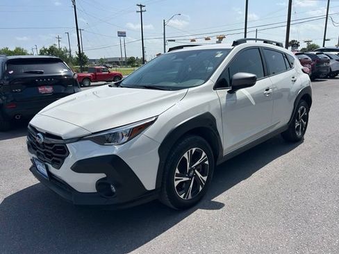 Used 2024 Subaru Crosstrek 2.0i Premium AWD/4WD image 4