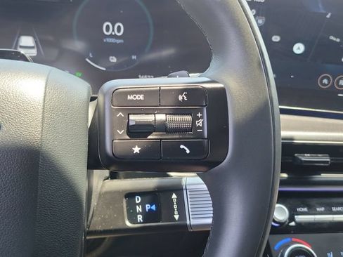Used 2024 Hyundai Santa Fe Calligraphy AWD/4WD image 8