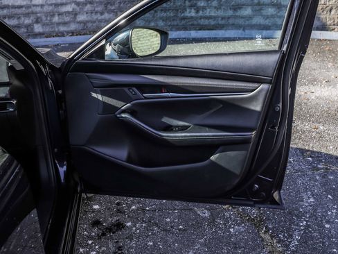 Used 2024 MAZDA MAZDA3 s image 14