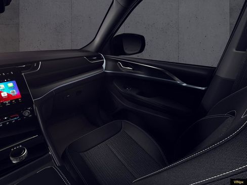 New 2026 Jeep Grand Cherokee L Laredo image 19