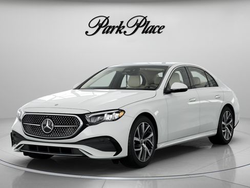 Used 2026 Mercedes-Benz E 350 Sedan image 39