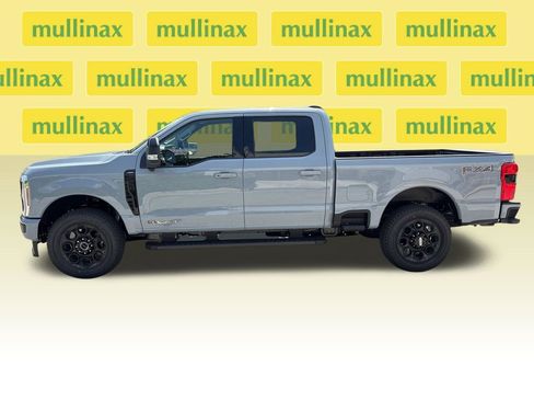 New 2026 Ford F250 Lariat w/ Black Appearance Package AWD/4WD image 12