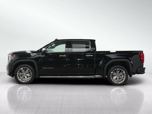 Used 2022 GMC Sierra 1500 Denali AWD/4WD image 2