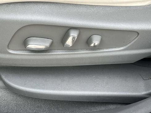 Certified 2022 Cadillac XT6 Premium Luxury w/ Technology Package image 27