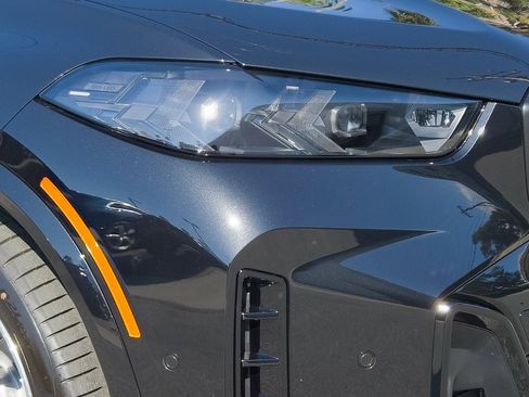 New 2026 BMW X5 xDrive50e w/ M Sport Package image 8