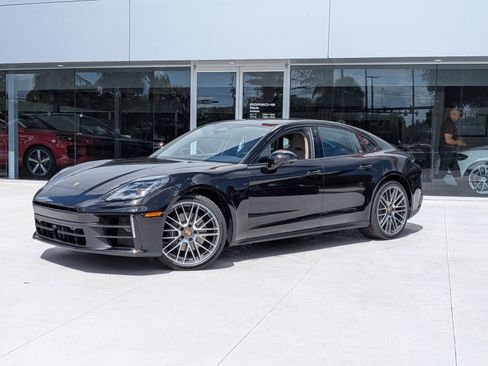 New 2026 Porsche Panamera image 1