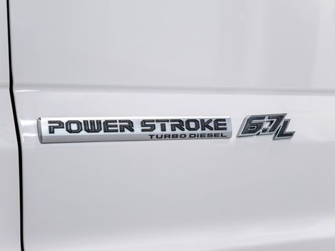 Used 2022 Ford F350 Platinum AWD/4WD image 41