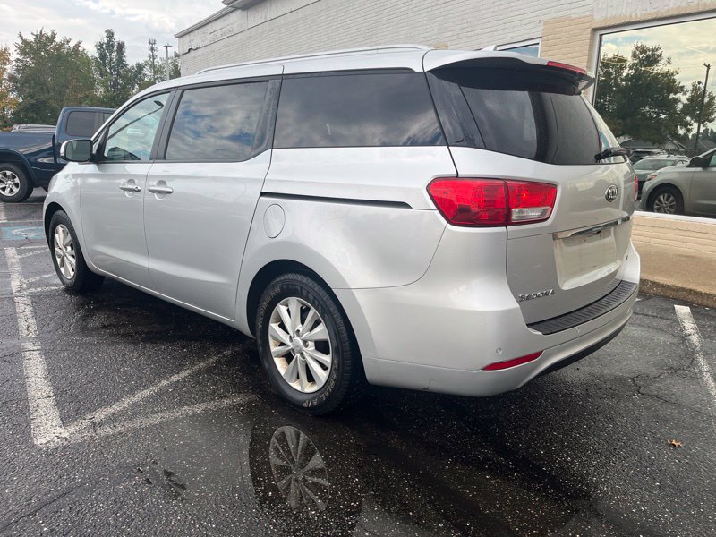 Used 2016 Kia Sedona LX w/ LX Convenience Package FWD image 7