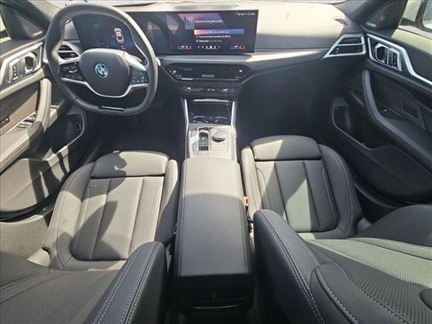 Used 2025 BMW i4 eDrive40 w/ Premium Package image 17
