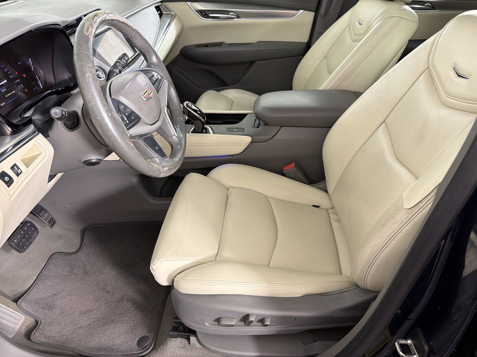 Used 2017 Cadillac XT5 Luxury FWD image 7