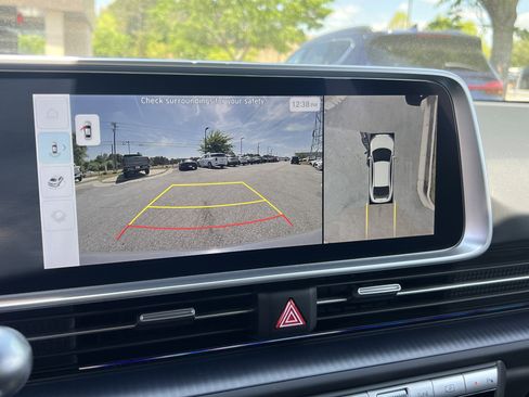 Used 2024 Hyundai Ioniq 6 Limited RWD image 33