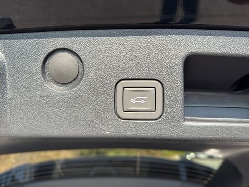 New 2026 Chevrolet Equinox ACTIV w/ Safety and Technology Package image 20