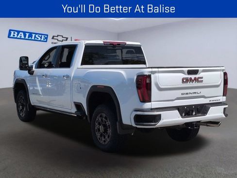 New 2025 GMC Sierra 3500 Denali w/ Denali Reserve Package AWD/4WD image 5