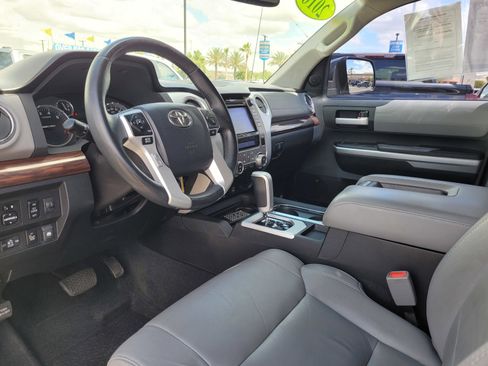 Used 2016 Toyota Tundra Limited w/ Limited Premium Package image 9