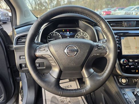 Used 2021 Nissan Murano SL image 3