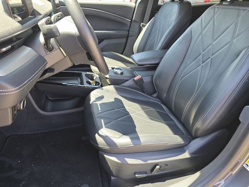 Used 2023 Ford Mustang Mach-E Select RWD image 23
