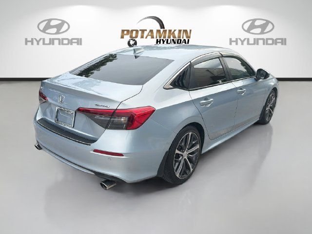 Used 2022 Honda Civic Touring image 5