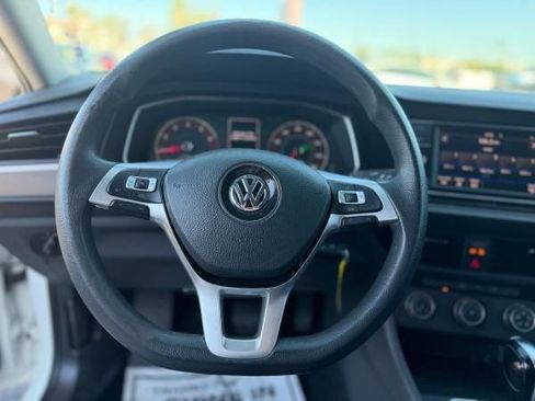 Used 2019 Volkswagen Jetta S w/ Driver Assistance Package image 10