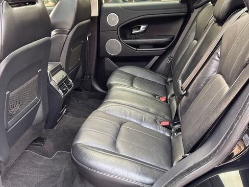 Used 2018 Land Rover Range Rover Evoque SE Premium AWD/4WD image 11