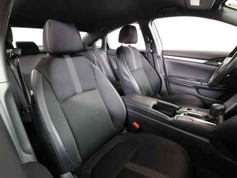 Used 2019 Honda Civic Sport image 24