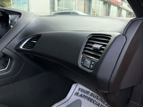 Used 2017 Chevrolet Corvette Stingray Coupe image 23