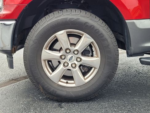 Used 2018 Ford F150 XLT w/ Equipment Group 302A Luxury AWD/4WD image 10